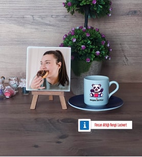 Sevimli Panda Fotoğraflı Dekoratif Taş, Ahşap Altlıklı Türk Kahvesi Fincanı Hediye (Model 4)