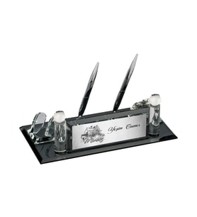 Kişiye Özel Mimar 2 Tasarımlı Kristal Masa İsimliği Saatli Çift Kalem Bardak (Gümüş)