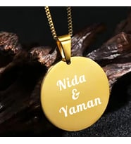 Kişiye Özel İsimli Kararmaz Çelik Kolye Yuvarlak Daire Kolye (Gold)