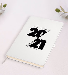 BK Gift Kişiye Özel 2024 Mutlu Yıllar Siyah Defter-9 (Beyaz)
