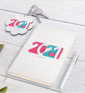 BK Gift Kişiye Özel 2024 Mutlu Yıllar Siyah Defter Kalem ve Anahtarlık Hediye Seti-6 (Model 2)