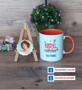 Kimya Öğretmeni Kupa Bardak Beyaz ve Fotoğraflı Ahşap Anahtarlık Hediye (Model 13)