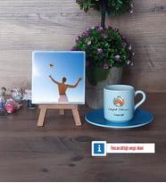Voleybol Antrenörü Fotoğraflı Dekoratif Taş, Ahşap Altlıklı Türk Kahvesi Fincanı Hediye (Model 5)