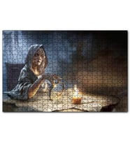 Cakapuzzle Mum Işığında Büyü Yapan Cadı  Puzzle Yapboz MDF (Ahşap) (500 Parça)