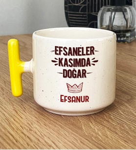 Kişiye Özel Efsaneler Kasımda Doğar Hediye T Kupa Bardak Doğum Günü Hediyesi (Sarı)