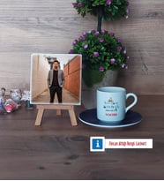 Erkek Türk Dili ve Edebiyatı Öğretmenine Hediye Fotoğraflı Dekoratif Taş, Ahşap Altlıklı Türk Kahvesi Fincanı Hediye (Model 4)