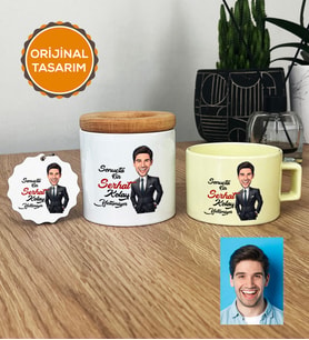 Kişiye Özel Karikatürlü Kolay Yetişmiyor Hediye Seti Pastel Fincan, Kalemlik, Anahtarlık Erkek Sevgiliye Abiye Babaya Doğum Günü Hediyesi (Sarı)