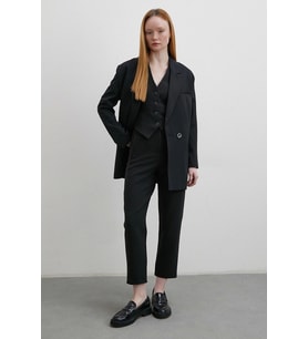 Önü Pensli Skinny Kumaş Pantolon Bej (Siyah)