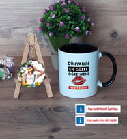 Kadın Öğretmene Hediye Kupa Bardak Beyaz ve Fotoğraflı Ahşap Anahtarlık Hediye (Model 11)