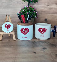 Love Sevgili Hediye Sepeti Kupa Bardak T Kulplu, Kalemlik ve Anahtarlık Sevgiliye Sevgililer Günü Hediyesi (Model 2)