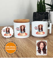 Kişiye Özel Karikatürlü Doğum Günü Hediyesi Hediye Seti T Kupa, Kalemlik, Anahtarlık Kadın Sevgiliye Ablaya Anneye Hediye (Beyaz)