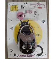 TAROS VİNTAGE LABEL FANCY ASMA KİLİT (Kahverengi)