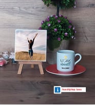 Uçak Mühendisi Fotoğraflı Dekoratif Taş, Ahşap Altlıklı Türk Kahvesi Fincanı Hediye (Model 8)