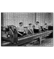 Cakapuzzle Modern Zamanlarda Charlie Chaplin  Puzzle Yapboz MDF (Ahşap) (500 Parça)