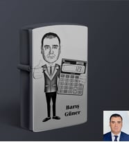 Kişiye Özel Bankacı Tasarımlı Karikatür Siyah Benzinli Çakmak Bay-1 (Siyah)