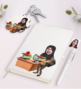 BK Gift Kişiye Özel Bayan Öğretmen Karikatürlü Siyah Defter Kalem Ve Anahtarlık Hediye Seti-8 (Model 2)