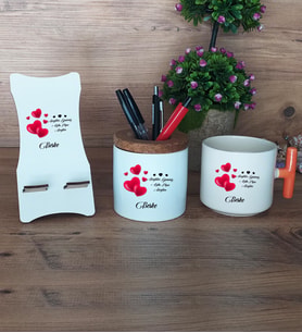 Sevgiliye Hediye Hediye Sepeti Kupa Bardak T Kulplu, Kalemlik ve Ahşap Telefon Standı Sevgililer Günü Hediyesi (Model 7)
