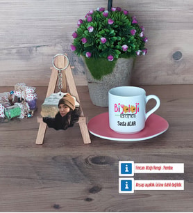 Biyoloji Öğretmeni Türk Kahvesi Fincanı Ahşap Altlıklı ve Fotoğraflı Ahşap Anahtarlık Hediye (Model 6)