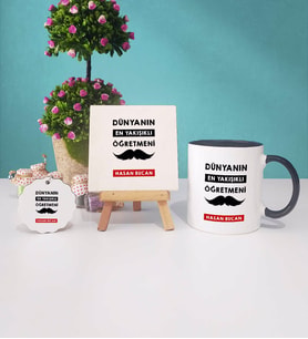 Dünyanın En Yakışıklı Öğretmeni Kupa Bardak Lacivert Dekoratif Taş Baskı Anahtarlık (Model 5)