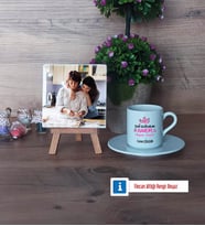 Anneler Günü Fotoğraflı Dekoratif Taş, Ahşap Altlıklı Türk Kahvesi Fincanı Hediye (Model 2)
