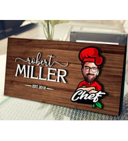 BK Gift Kişiye Özel Erkek Chef Karikatürlü Kabartma Figürlü Ahşap Tablo, Duvar Dekoru, Arkadaşa Hediye, Özel Tasarım Ev Hediyesi-2 (Ceviz)
