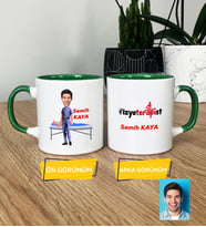 Kişiye Özel Karikatürlü Fizyoterapist Hediye Kupa Bardak Erkek Fizyoterapiste Tıp Bayramı Hediyesi (Yeşil)