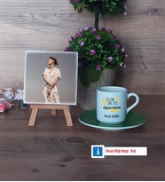 Öğretmene Hediye Fotoğraflı Dekoratif Taş, Ahşap Altlıklı Türk Kahvesi Fincanı Hediye (Model 9)