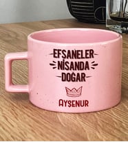 Kişiye Özel Efsaneler Nisanda Doğar Hediye Pastel Fincan Doğum Günü Hediyesi (Pembe)