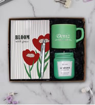 Kişiye Özel  Nescafe Fincanı, Tükenmez Kalem,Kokulu Cam Mum, Defter Hediye Seti (Yeşil)