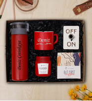 Kişiye Özel Cam Suluk, Çay & Nescafe Fincanı, Kokulu Mum ve Filitre Kahve Hediye Seti (Kırmızı)