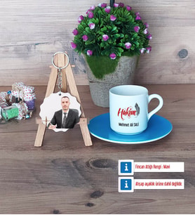 Hakim Türk Kahvesi Fincanı Ahşap Altlıklı ve Fotoğraflı Ahşap Anahtarlık Hediye (Model 5)
