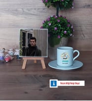 Blogger Fotoğraflı Dekoratif Taş, Ahşap Altlıklı Türk Kahvesi Fincanı Hediye (Model 2)