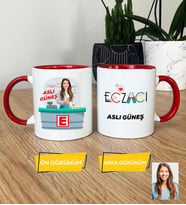 Kişiye Özel Karikatürlü Eczacı Hediye Kupa Bardak Kadın Eczacıya Tıp Bayramı Hediyesi (Kırmızı)