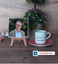 Doktora Hediye Fotoğraflı Dekoratif Taş, Ahşap Altlıklı Türk Kahvesi Fincanı Hediye Tıp Bayramı Hediyesi (Model 6)