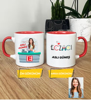 Kişiye Özel Karikatürlü Eczacı Hediye Kupa Bardak Kadın Eczacıya Tıp Bayramı Hediyesi (Pembe)
