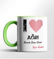 Kişiye Özel Ağrı Seninle Daha Güzel Tema Siyah Renk Kupa (Yeşil)