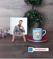 Veteriner Hekim Fotoğraflı Dekoratif Taş, Ahşap Altlıklı Türk Kahvesi Fincanı Hediye Veteriner Hekimler Günü Hediyesi (Model 3)