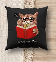 BK Gift Kedi Tasarımlı Premium Kumaş Siyah Kırlent Yastık, Ev Hediyesi, Ev Dekorasyonu, Dekoratif Hediye (Model 4)
