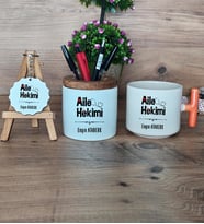 Aile Hekimi Hediye Sepeti Kupa Bardak T Kulplu, Kalemlik ve Anahtarlık Doktora Tıp Bayramı Hediyesi (Model 7)