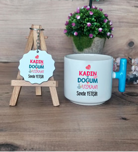 Kadın Doğum Uzmanı Hediye Seti Kupa Bardak T Kulplu ve Anahtarlık Tıp Bayramı Hediyesi (Model 3)