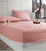 Formeya Alez SET Renkli % 100 Pamuk Kapitone Sıvı Geçirmez Alez ve Yastık Koruyucu (Pembe)