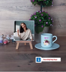 İsme Özel Doğum Günü Hediyesi Fotoğraflı Dekoratif Taş, Ahşap Altlıklı Türk Kahvesi Fincanı Hediye (Model 2)