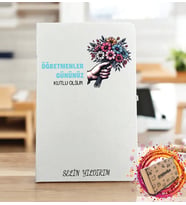 Kişiye Özel İsimli ve Mesajlı Öğretmenler Gününe Özel Çiçek Demeti Tasarım Beyaz Defter Ajanda (Beyaz-Mavi)