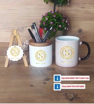 Gold Baş Harf Hediye Sepeti Kalemlik, Kupa Bardak Sihirli, Ahşap Anahtarlık Hediye (Model 1)
