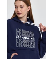 Kadın Kapşonlu Rahat Kalıp İçi Polarlı 3 iplik  Los Angeles Baskılı SweatShırt spr24swK10 (Lacivert)