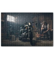 Cakapuzzle Royal Enfield Motorsiklet ve Sigara İçen Adam  Puzzle Yapboz MDF (Ahşap) (1000 Parça)
