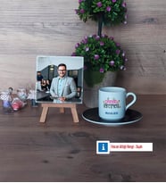 İspanyolca Öğretmeni Fotoğraflı Dekoratif Taş, Ahşap Altlıklı Türk Kahvesi Fincanı Hediye (Model 7)