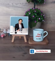 İcra Memuru Fotoğraflı Dekoratif Taş, Ahşap Altlıklı Türk Kahvesi Fincanı Hediye (Model 1)