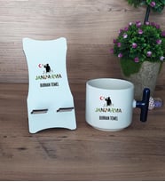 Kişiye Özel Jandarma Hediye Sepeti Kupa Bardak T Kulplu ve Ahşap Telefon Standı Askeri Personele Hediye, Jandarmaya Hediye (Model 2)