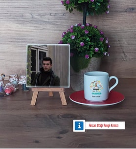 Blogger Fotoğraflı Dekoratif Taş, Ahşap Altlıklı Türk Kahvesi Fincanı Hediye (Model 3)